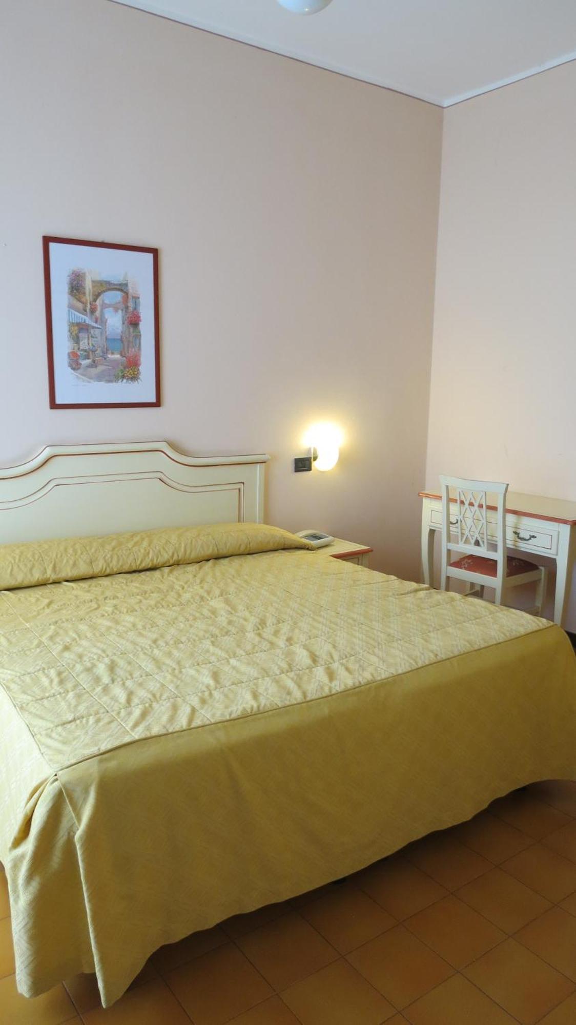 La Quiete Park Hotel Manerba del Garda Dış mekan fotoğraf
